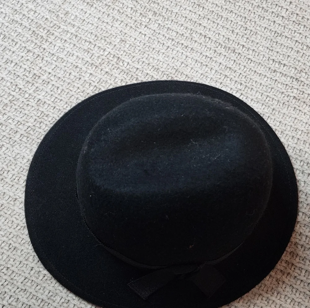 Nordstrom Wool Hat with Bow